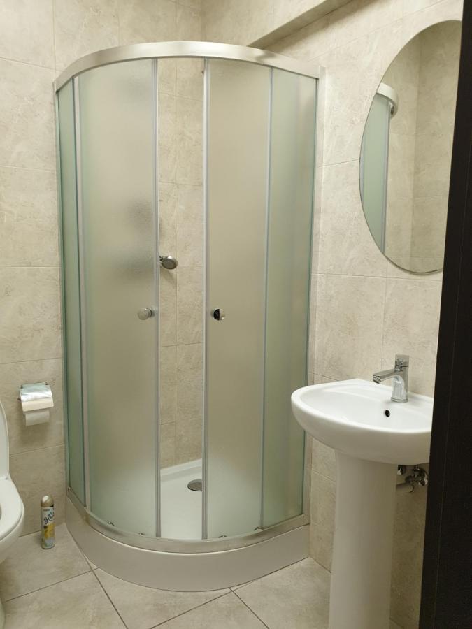 Hotel Obolon-Arena Kijev Kültér fotó
